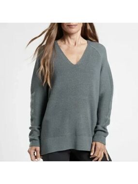 Athleta Hanover V-Neck Sweater Merino wool Blend oversized knit MIST GREY S